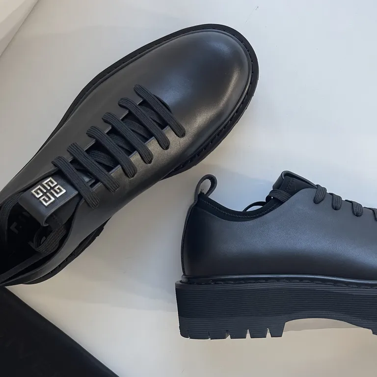 Givenchy Shoe 